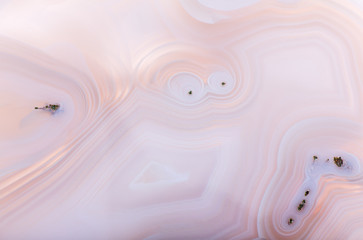 light complex agate macro with curls