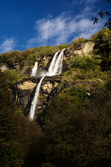 Wasserfall von Acquafraggia im Bergell, Borgonuovo