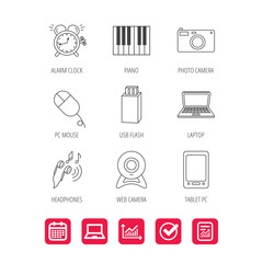 Photo camera, USB flash and notebook laptop.