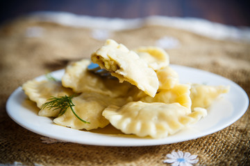 Boiled dumplings stuffed