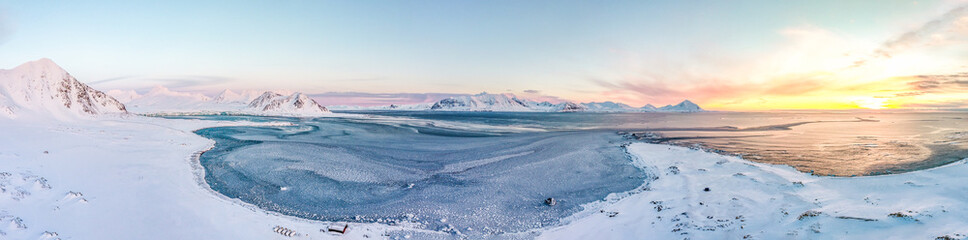 Arktyczna panorama - obrazy, fototapety, plakaty
