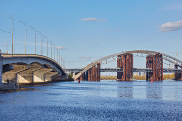 Obraz premium Rusty unfinished bridge in Kiev, Ukraine