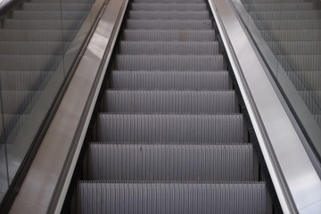Obraz premium Escalators are important in department stores.