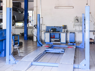 Car repair station