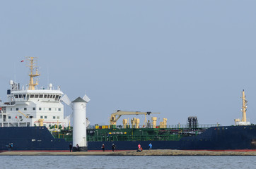ASPHALT/BITUMEN TANKER - The ship enters port of Swinoujscie © Wojciech Wrzesień