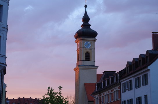 St. Achaz Kirche Kirchenurm Neuhofen Mittersendling