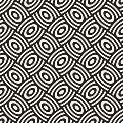 Fototapeta premium Vector geometric seamless pattern with curved shapes grid. Abstract monochrome rounded lattice texture. Modern textile background design