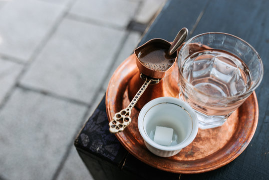 Tradicional Turkish coffee.