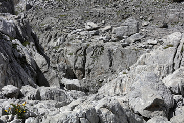 Fototapeta na wymiar Wandern Berge Felsen in den spanischen Pyrenäen