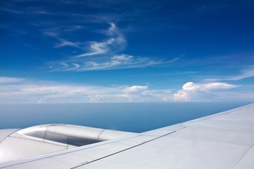 Fototapeta na wymiar the view from the plane window beautiful sky scenery