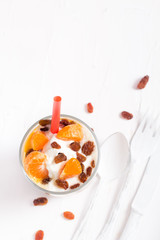 Dessert fruit yogurt Fresh fruit tangerine raisins