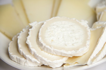 Cheese platter. Brie, figs.