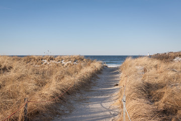 Knock knock knocking on heaven's door