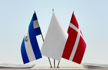 Flags of El Salvador and Denmark with a white flag in the middle