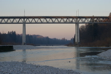 Großhesseloher Brücke Isar