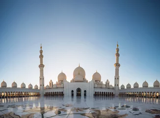 Foto auf Alu-Dibond Abu Dhabi, Vereinigte Arabische Emirate, 04. Januar 2018, Sheikh Zayed Grand Moschee in Abu Dhabi, Vereinigte Arabische Emirate? © Denis Zaporozhtsev