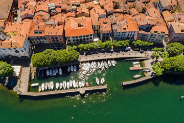 Fototapeta na wymiar Dervio - Lago di Como (IT) - Vista aerea porticciolo 