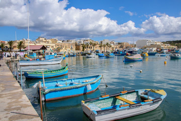 Fototapeta na wymiar Der Hafen von Marsaxlokk, Malta