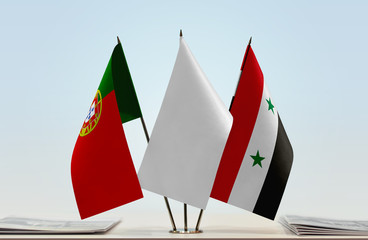 Flags of Portugal and Syria with a white flag in the middle