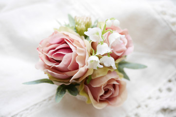 コサージュ　フラワーアレンジメント