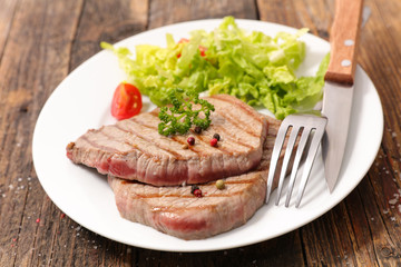 grilled beef and salad