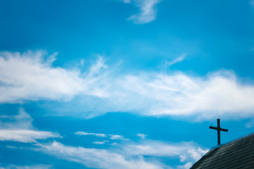 Obraz premium Cross on the church roof