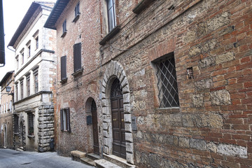 Fototapeta na wymiar Montepulciano, Siena, Italy: historic buildings