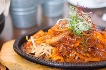 Sauteed pork with ginger sauce
