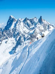 Poster Mont Blanc-bergpiek in Chamonix, Frankrijk © jeafish