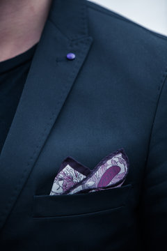 D&eacute;tail d'un costard d'un homme