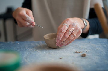 pottery and ceramics class 