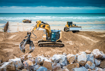 chantier en action sur la plage
