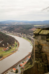 Naklejka premium Blick von der Festung Königstein auf die Elbe