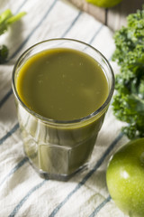 Healthy Organic Green Juice Smoothie