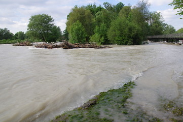 Isar Hochwasser Bayern Fluß