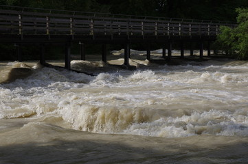 Isar Hochwasser Bayern Fluß