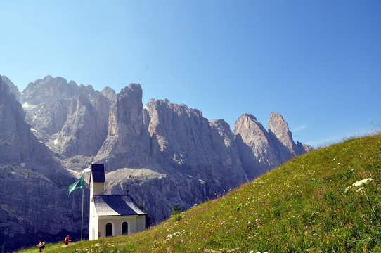 "Sella Massiv" Bilder – Durchsuchen 192 Archivfotos, Vektorgrafiken und ...