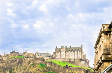 Fototapeta na wymiar View on nice Edinburgh castle in Scotland