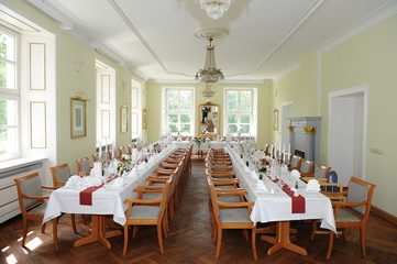 schloss rattey festtafel