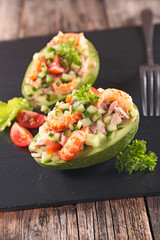 avocado salad with shrimp