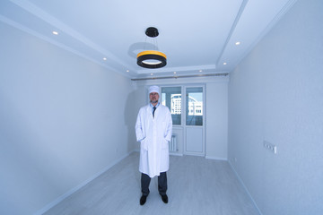 Fototapeta premium doctor surgeon in the office