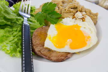 steak à cheval
