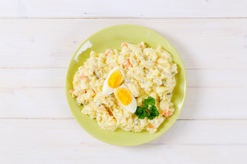 plate of potato salad
