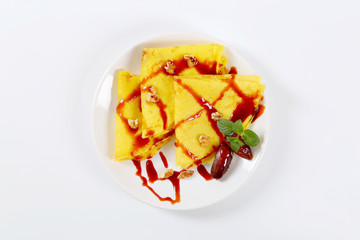 pancakes with walnuts, dates and date syrup