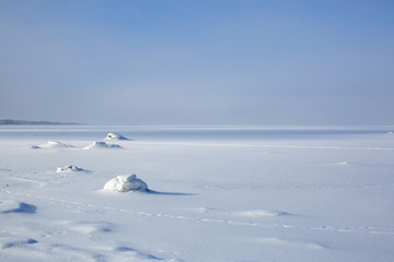 Obraz premium Ice hummocks on the surface of the frozen Gulf of Finland