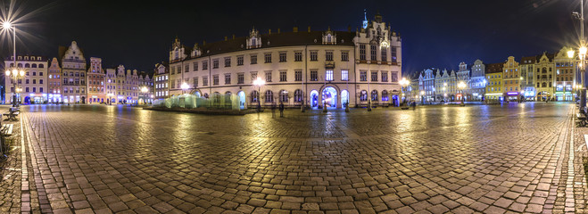 Fototapeta na wymiar Panorama of the night city. Wroclaw
