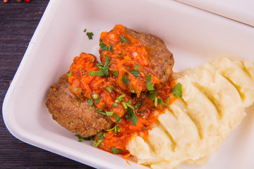 Meat cutlets with mashed potatoes