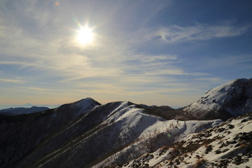 前白根山山頂付近から撮影した奥白根山 ( 日光白根山 )
