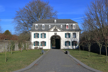 Torhaus des ehemaligen Kloaters Heisterbach bei Bonn