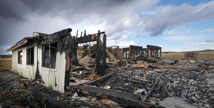 Home Destroyed by Fire Caused by Lightning